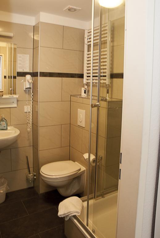 Pension Levi Berlin Room photo